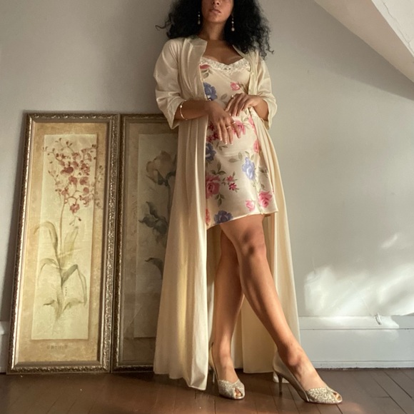 Inner Most, Vintage Blushes & Bruises Chemise - Picture 5 of 16